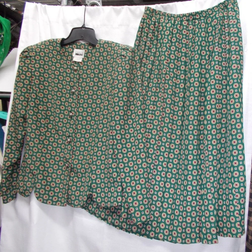 Leslie Fay career top & pleated skirt, size 12 - Picture 2 of 5